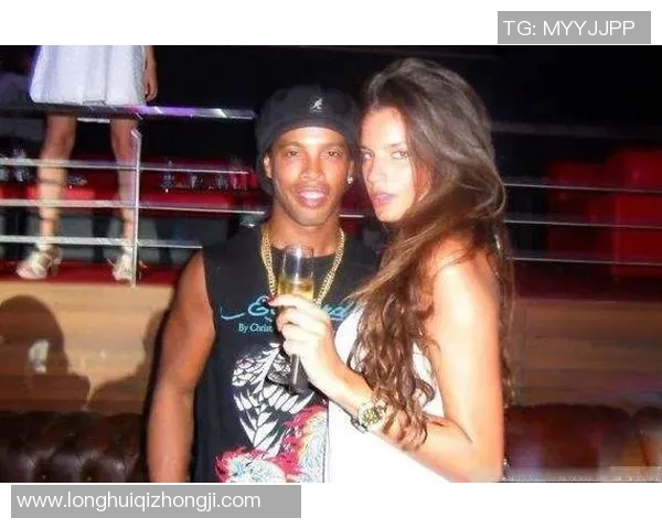 足球明星背后的女人们:揭开他们妻子的故事与风采合集 足球明星背后的女人们:揭开他们妻子的故事与风采合集